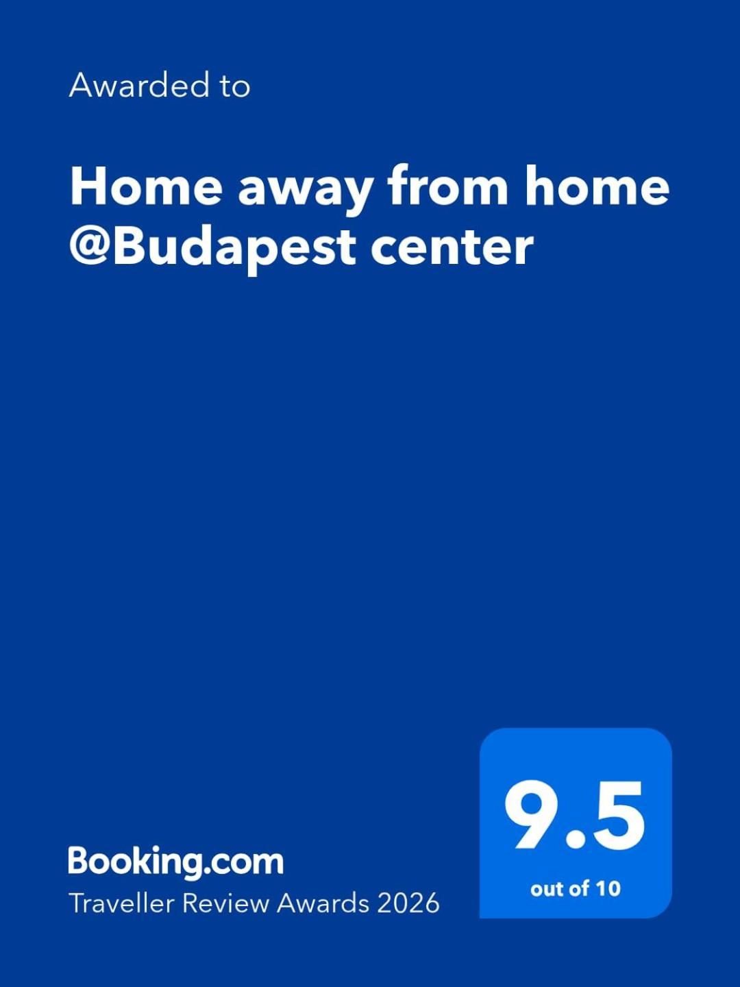 Budapest Center Apartment — Photos 1